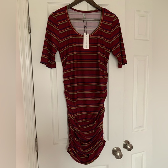 MotherBee Maternity Dress - Picture 2 of 8